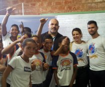 SENSIBILIZAÇÃO AOS ALUNOS DOS 5º E 6º ANOS PARA IMPLANTAÇÃO DO COLORIR SUSTENTÁVEL - CARIACICA