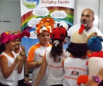 PROJETO CUIDA DE MIM - ENFRENTAMENTO AO BULLYING ESCOLAR - ESCOLA SÃO BERNARDO - JD CAMBURI - VITÓRIA - ES