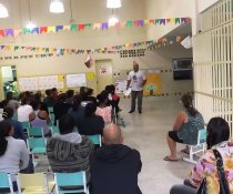 ESCOLA DE PAIS - MINHA CASA TAMBÉM É COLORIDA - CORA CORALINA - MATUTINO