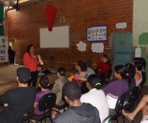 CAPRI DE PAIS - ESCOLA DE PAIS - TEMA: DROGAS - EEEFM TEOTONIO B. VILELA