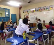 PC3ES = SUSTENTÁVEL - EMEF ANTÔNIO V. REZENDE - CENTRAL CARAPINA - SERRA - ES (PARCEIROS: ASPE E COLORIR)