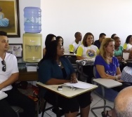 PROJETO CONTANDO HISTÓRIAS COLORINDO VIDAS! COM A PARTICIPAÇÃO DA PROFª Ms. VANESSA CAVALCANTE