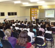 PCM - PALESTRA INTERATIVA BULLYING BRINCADEIRA SEM LIMITE - EMEF JORGE AMADO