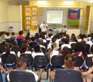 PCM - PALESTRA INTERATIVA BULLYING BRINCADEIRA SEM LIMITE - EMEF JORGE AMADO