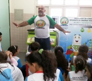 PC3ES - SENSIBILIZAÇÃO DE ALUNOS - CONSUMO EFICIENTE DE ENERGIA - UMEF EDSON TAVARES
