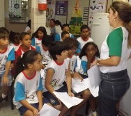 CAPRI DE LÍDERES - APRENDENDO A COLETAR DADOS DAS CONTAS DE ENERGIA DA ESCOLAS E ALUNOS.
