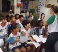 CAPRI DE LÍDERES - APRENDENDO A COLETAR DADOS DAS CONTAS DE ENERGIA DA ESCOLAS E ALUNOS.
