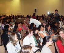 SEMINÁRIO A GAZETA NA SALA DE AULA - PALESTRA COM A TURMA DO COLORIR II