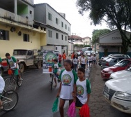 PC3ES  - CULMINÂNCIA DO PROJETO NA ESCOLA PROF ERNESTO NASCIMENTO COM PASSEATA NA RUA