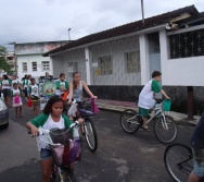 PC3ES  - CULMINÂNCIA DO PROJETO NA ESCOLA PROF ERNESTO NASCIMENTO COM PASSEATA NA RUA