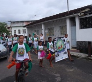 PC3ES  - CULMINÂNCIA DO PROJETO NA ESCOLA PROF ERNESTO NASCIMENTO COM PASSEATA NA RUA