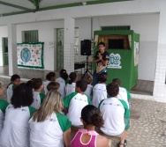 PC3ES  - CULMINÂNCIA DO PROJETO NA ESCOLA PROF ERNESTO NASCIMENTO COM PASSEATA NA RUA