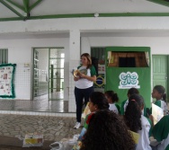 PC3ES  - CULMINÂNCIA DO PROJETO NA ESCOLA PROF ERNESTO NASCIMENTO COM PASSEATA NA RUA