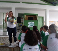 PC3ES  - CULMINÂNCIA DO PROJETO NA ESCOLA PROF ERNESTO NASCIMENTO COM PASSEATA NA RUA