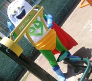 SUPER SUSTENTÁVEL CHEGA EM FUNDÃO E RECEPCIONA AS CRIANÇAS DA EMEF PROF ERNESTO NASCIMENTO