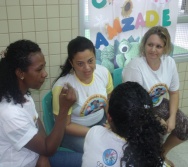 CAPRI - CMEI CORA CORALINA - APRESENTAÇÃO DA PROJETO CONTANDO HISTÓRIA COLORINDO VIDAS