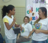 CAPRI - CMEI CORA CORALINA - APRESENTAÇÃO DA PROJETO CONTANDO HISTÓRIA COLORINDO VIDAS