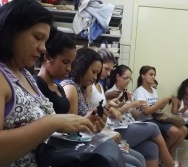 PROJETO CONTANDO HISTÓRIAS COLORINDO VIDAS - CMEI CORA CORALINA