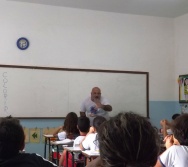 ATIVIDADE CONTANDO HISTÓRIAS COLORINDO VIDAS - ALUNOS DA ESCOLA LUDOVICO PAVONI - VITÓRIA