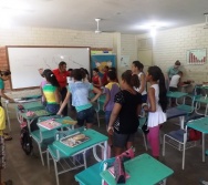 NA TRILHA DOS VALORES - CAPRI DE ALUNOS - ESCOLA ESCOLA EMEF ANTÔNIO V. DE REZENDE - SERRA