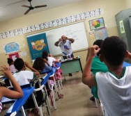 NA TRILHA DOS VALORES - CAPRI DE ALUNOS - ESCOLA ANTÔNIO VIEIRA DE REZENDE  - SERRA - ES