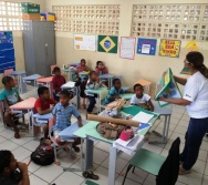 NA TRILHA DOS VALORES - CAPRI DE ALUNOS - ESCOLA ANTÔNIO VIEIRA DE REZENDE  - SERRA - ES