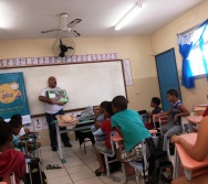 NA TRILHA DOS VALORES - CAPRI DE ALUNOS - ESCOLA ANTÔNIO VIEIRA DE REZENDE  - SERRA - ES