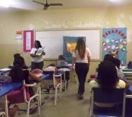 NA TRILHA DOS VALORES - CAPRI DE ALUNOS - ESCOLA ANTÔNIO VIEIRA DE REZENDE  - SERRA - ES