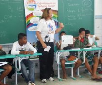 CASOS DE ESCOLA - CUIDA DE MIM - ENFRENTAMENTO AO BULLYING ESCOLAR