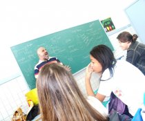 CASOS DE ESCOLA - CUIDA DE MIM - ENFRENTAMENTO AO BULLYING ESCOLAR