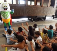 NA TRILHA DOS VALORES - 1ª ETAPA: VIVENCIAR - EMEF ANTÔNIO V. REZENDE