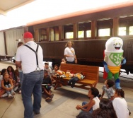 NA TRILHA DOS VALORES - 1ª ETAPA: VIVENCIAR - EMEF ANTÔNIO V. REZENDE