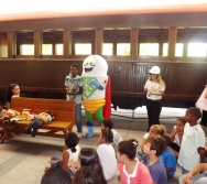 NA TRILHA DOS VALORES - 1ª ETAPA: VIVENCIAR - EMEF ANTÔNIO V. REZENDE