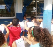 NA TRILHA DOS VALORES - ALUNOS EM AÇÃO COM AS ATIVIDADES DESENVOLVIDAS PELOS PROFESSORES