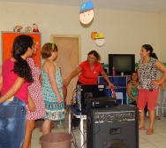 APRIMORANDO RELACIONAMENTOS - EDUCADORES DO CMEI INTEGRAÇÃO - SERRA/ES.