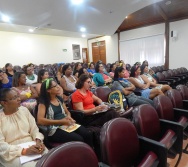 CURSO CONTAÇÃO DE HISTÓRIA NA SEMANA DO LIVRO INFANTIL - PARQUE BOTÂNICO DA VALE.