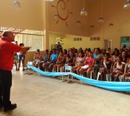 FAMÍLIA NA ESCOLA - CMEI Mª AMÉLIA - P. CARAPEBUS