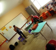 SENSIBILIZAÇÃO COM CRIANÇAS DE 3,4 E 5 ANOS APLICAÇÃO DO PROJETO COLORIR