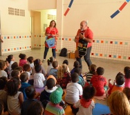 CONTANDO HISTÓRIAS NO CMEI MARIA AMÉLIA - PRAIA DE CARAPEBUS - SERRA.
