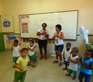 PROJETO COLORIR NO CMEI DE PRAIA DE CARAPEBUS - SERRA