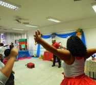 CONTANDO HISTÓRIAS NO PROJ. DE LITERATURA INFANTIL - REDE DOCTUM.