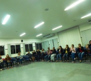 Oficina de Cont. de História com o 5º período de Pedagogia - Rede UNOPAR