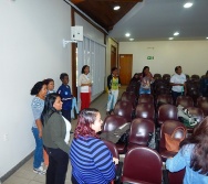 PROJETO VALE CUIDAR - OFICINA CONTAR HISTÓRIAS NA PRIMEIRA INFÂNCIA