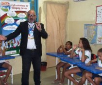 CASOS DE ESCOLA - CUIDA DE MIM - ENFRENTAMENTO AO BULLYING ESCOLAR - EMEF ANTÔNIO VIEIRA DE REZENDE