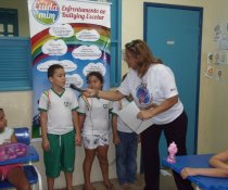 CASOS DE ESCOLA - CUIDA DE MIM - ENFRENTAMENTO AO BULLYING ESCOLAR - EMEF ANTÔNIO VIEIRA DE REZENDE