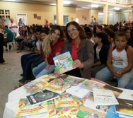 PARTICIPAÇÃO DO COLORIR NO PROJETO DE LITERATURA DA EEEFM TEOTÔNIO B. VILELA