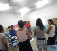 OFICINA O RESGATE DA LUDICIDADE ATRAVÉS DA CONTAÇÃO DE HISTÓRIAS