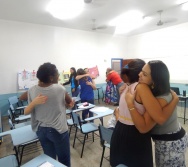 OFICINA O RESGATE DA LUDICIDADE ATRAVÉS DA CONTAÇÃO DE HISTÓRIAS