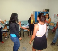 OFICINA O RESGATE DA LUDICIDADE ATRAVÉS DA CONTAÇÃO DE HISTÓRIAS