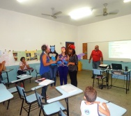 OFICINA O RESGATE DA LUDICIDADE ATRAVÉS DA CONTAÇÃO DE HISTÓRIAS